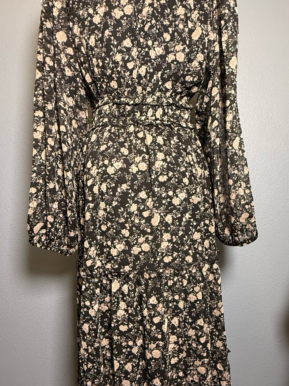 Floral Tiered Long Sleeve Maxi Dress in Black and Cream - Picture 3 of 10